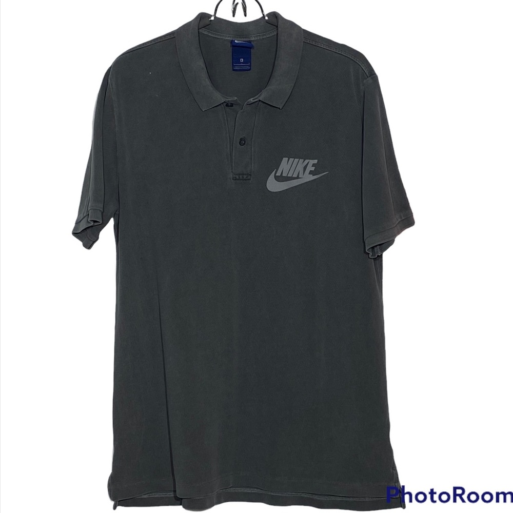 Nike Men's Screen Printed Short Logo Sleeve 2 Button Polo Shirt Heather Grey